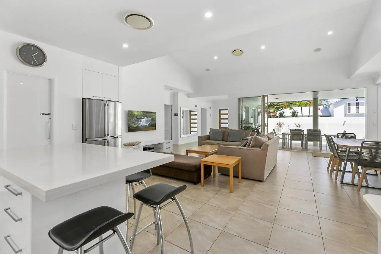 Perfect Family Holiday Home On Noosa Sound - 3 Key Court 0*, Noosa Heads Ausztrália